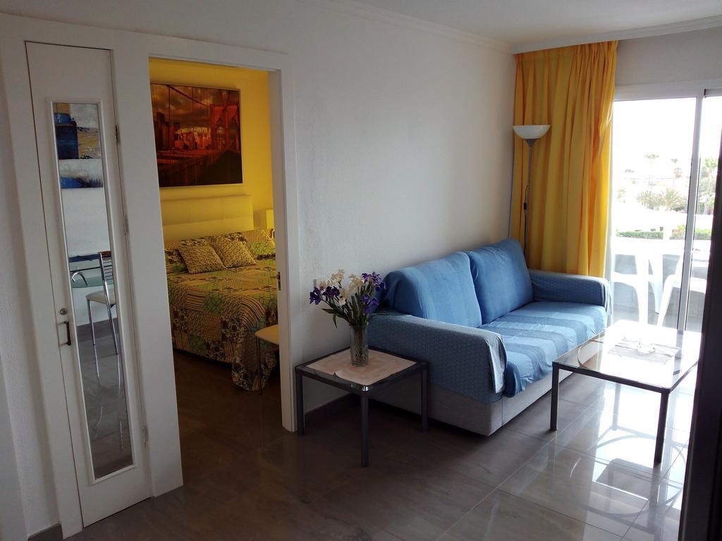פלאייה דל אינגלז Apartamentos Los Aguacates מראה חיצוני תמונה