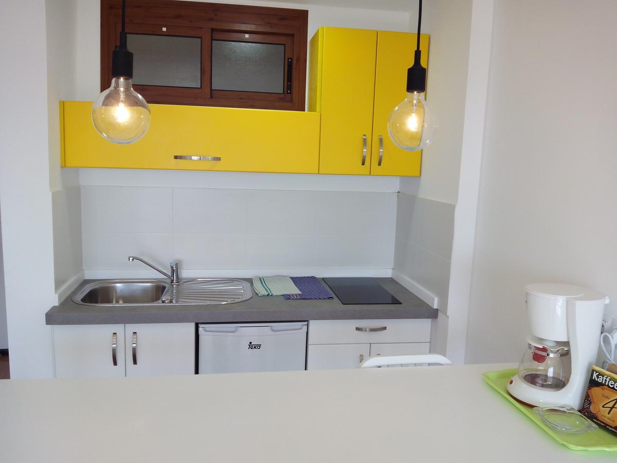 פלאייה דל אינגלז Apartamentos Los Aguacates מראה חיצוני תמונה